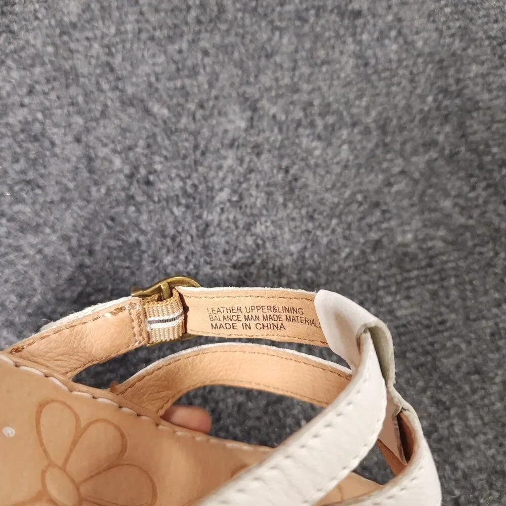Born Iris White Leather Wedge Thong Sandal Womens Size 7 Buckle Strap - Picture 4 of 10